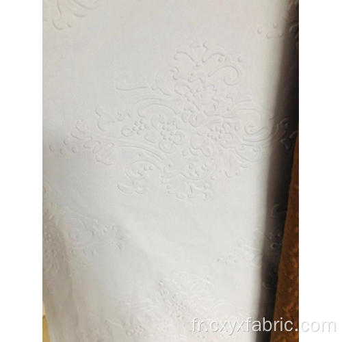 Tissu teint dans la masse en polyester 3D gaufré